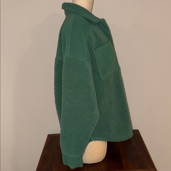 American Eagle Sherpa Shacket Size XS - Picture 3 of 10